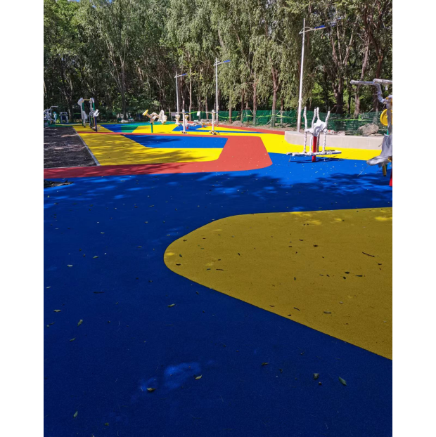 兒童游樂場塑膠地板實(shí)景圖1